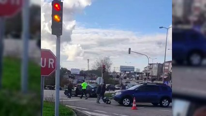 Sinop’ta iki otomobil çarpıştı