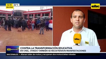 Manifestación contra transformación educativa