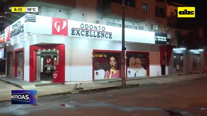 Asaltan a administradora de local comercial