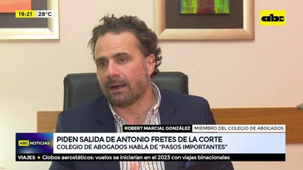 Piden salida de Antonio Fretes de la Corte