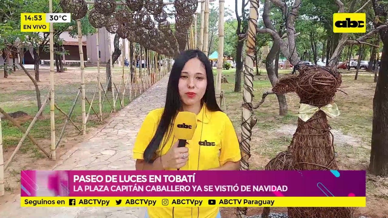 Paseo de luces en Tobatí