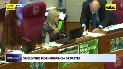 Senadores aprueban pedir renuncia a Antonio Fretes