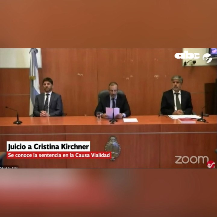 Cristina Kirchner fue condenada por corrupción, aunque no irá por ahora a prisión