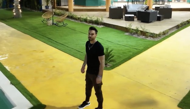 Frederik Oldenburg nos presenta la nueva Villa de 'Exatlón Estados Unidos'