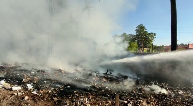 Bomberos Voluntarios Se Abastecen De Agua De Un Pozo Artesiano