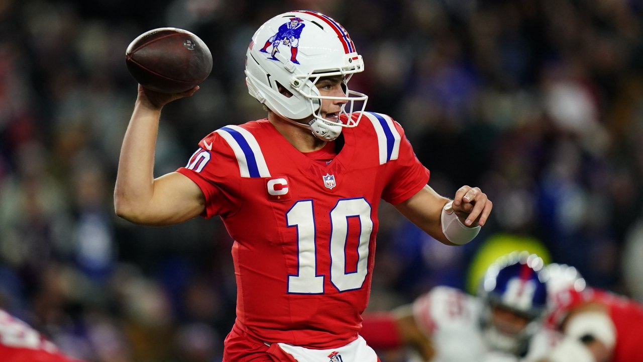 Giants Struggle as Patriots Claim 10th Straight Win