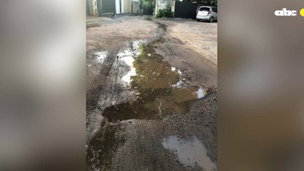 Calle Cuartel De La Rivera Casi Legión Civil Extranjera Barrio Recoleta- Asuncion Perdida De Agua