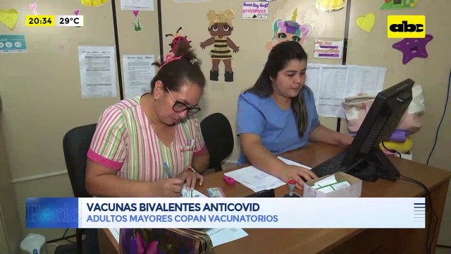 Vacunas bivalentes: adultos mayores copan vacunatorio