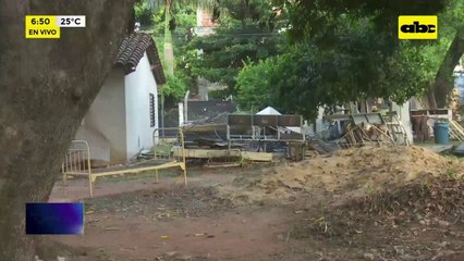 Criaderos de mosquitos en pleno hospital