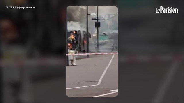 Neuilly-Plaisance : des voyageurs évacués d’un bus RATP en feu