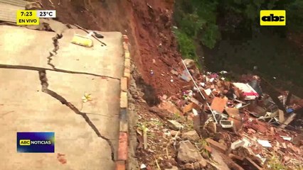 Roberto L. Pettit: Temporal deja destrozos en varias viviendas