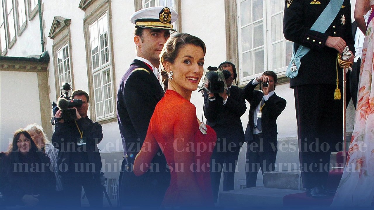El día en que la Reina Letizia deslumbró al mundo con su espectacular vestido rojo de Lorenzo Caprile