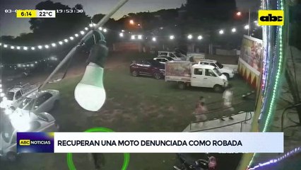 Video: recuperan una moto denunciada como robada