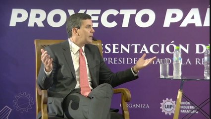 Santiago Peña ante la UIP dice cuestiona que trabajadores quieran jubilarse a los 65 años