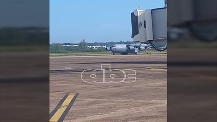 Avión de Fuerza Aérea de EE.UU. aterriza en Paraguay