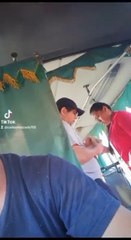 Supuesto Operador Colorado Pagando A Electores Para Ir A Votar Por La Anr.