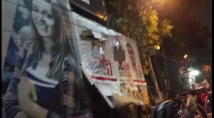 Seguidores de Payo destruyen carteles de Santi en Guairá