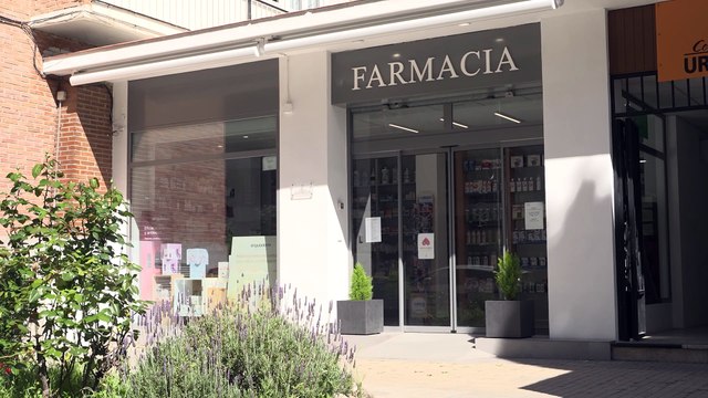 Pacientes y profesionales farmacéuticos debaten sobre el acceso a los medicamentos esenciales