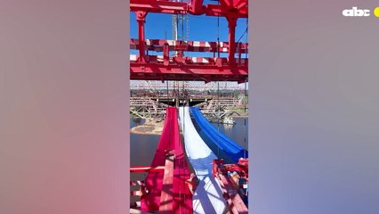 Homenaje A La Patria En El Puente Héroes Del Chaco