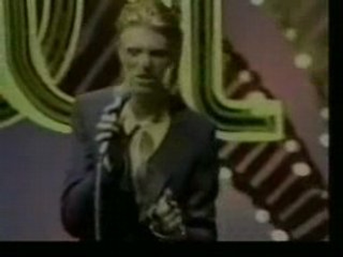 ⁣David Bowie - Soul Train - Fame