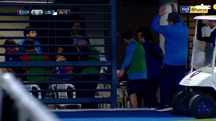 Así Dejaba El Campo De juego Víctor Cabañas Después De La Lesión