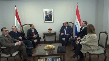 Ministro Daniel Benítez Romero recibe al doctor Ángel Barchini para dialogar sobre el Ministerio de Justicia