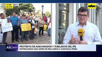 Video: Protesta de asegurados y jubilados del IPS