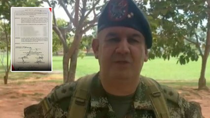 El general (r) Juan Miguel Huertas sigue firmando documentos del Ejército tras suspensión de Procuraduría