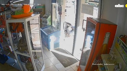 Asalto a mano armada a farmacia en Encarnación