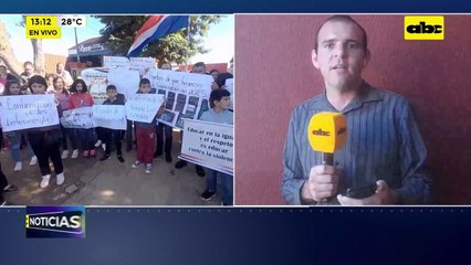 Santa Rosa de Mbutuy: Protesta por rubros docentes