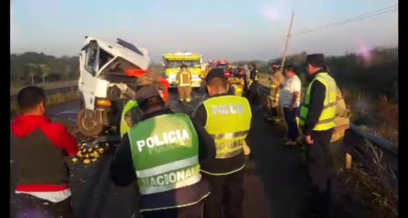 Video Del Fatal Accidente Sobre Ruta Py03 En Arroyos Y Esteros