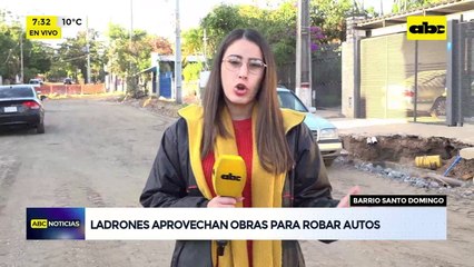 Video: Ladrones aprovechan obras para robar autos