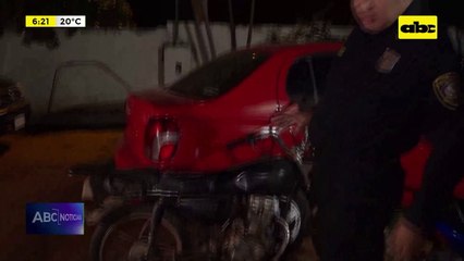 Video: Testigos reducen a supuestos moto asaltantes