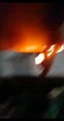 Voraz incendio destruye una vivienda y máquinas de coser