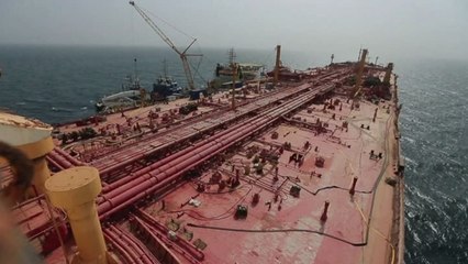 ONU comienza operación de bombeo desde petrolero abandonado en Yemen