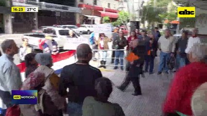Video: Temen uso de fondos jubilatorios del IPS