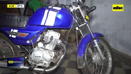 Video: Moto robada en un asalto fue abandonada
