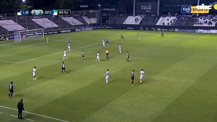 La asistencia top de Alexander Barboza para el triunfo de Libertad