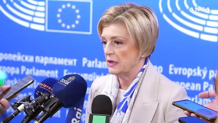 Calderone: "Salario minimo? Sosteniamo la contrattazione collettiva"