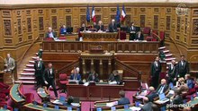 Il Senato francese approva il piano di entrate del bilancio statale