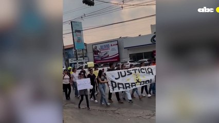 Manifestación De Familiares Y Amigos Pidiendo Justicia Para Rolo