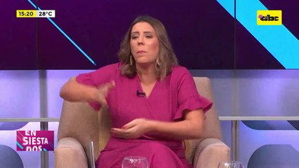 Video: ¿Por qué persiguen autos y orinan por las ruedas?