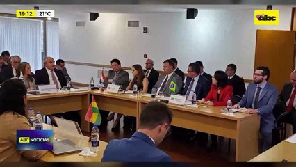 Video: cuarto intermedio en comité de Hidrovía