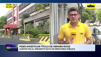 Video: piden investigar título de Hernán Rivas