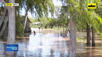 Video: desborde del río Paraná afecta a familias en Ayolas
