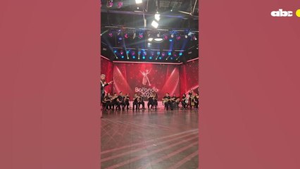 La Orquesta De Instrumentos Reciclados De Cateura Se Presentó En El Bailando