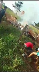 Pobladores Trataron De Apagar El Incendio Tras Caída De Avioneta Donde Iba Walter Harms En San Pedro