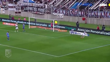 El gol de Ronaldo Martínez en las semifinales de la Copa de la Liga