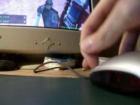 Vitesse de click 1 doigt sur souris (Clik a lot)