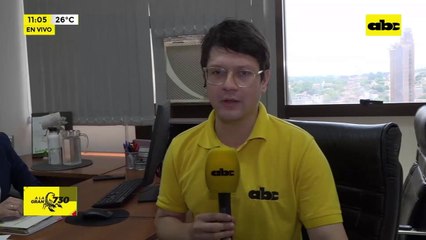 Video: Funcionario detenidos por estafa